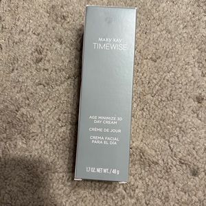Mary Kay TimeWise Age Minimize 3D Day Cream Combo Skin